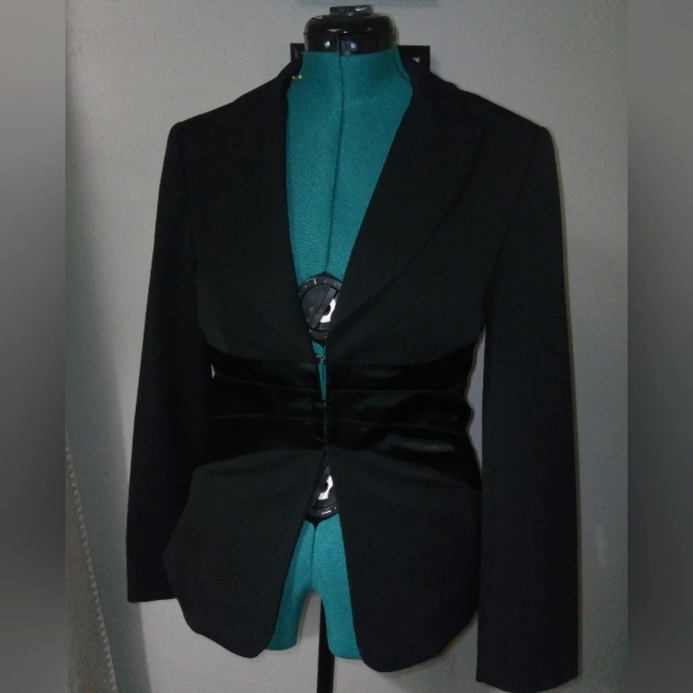 Spiegel Black Tuxedo Hourglass Blazer Sz 8 NWOT - Picture 2 of 16